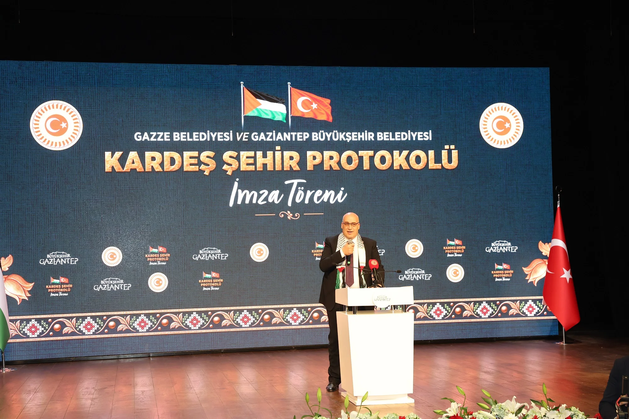 Gaziantep Büyükşehir Belediyesi ile Gazze Belediyesi kardeş şehir oldu