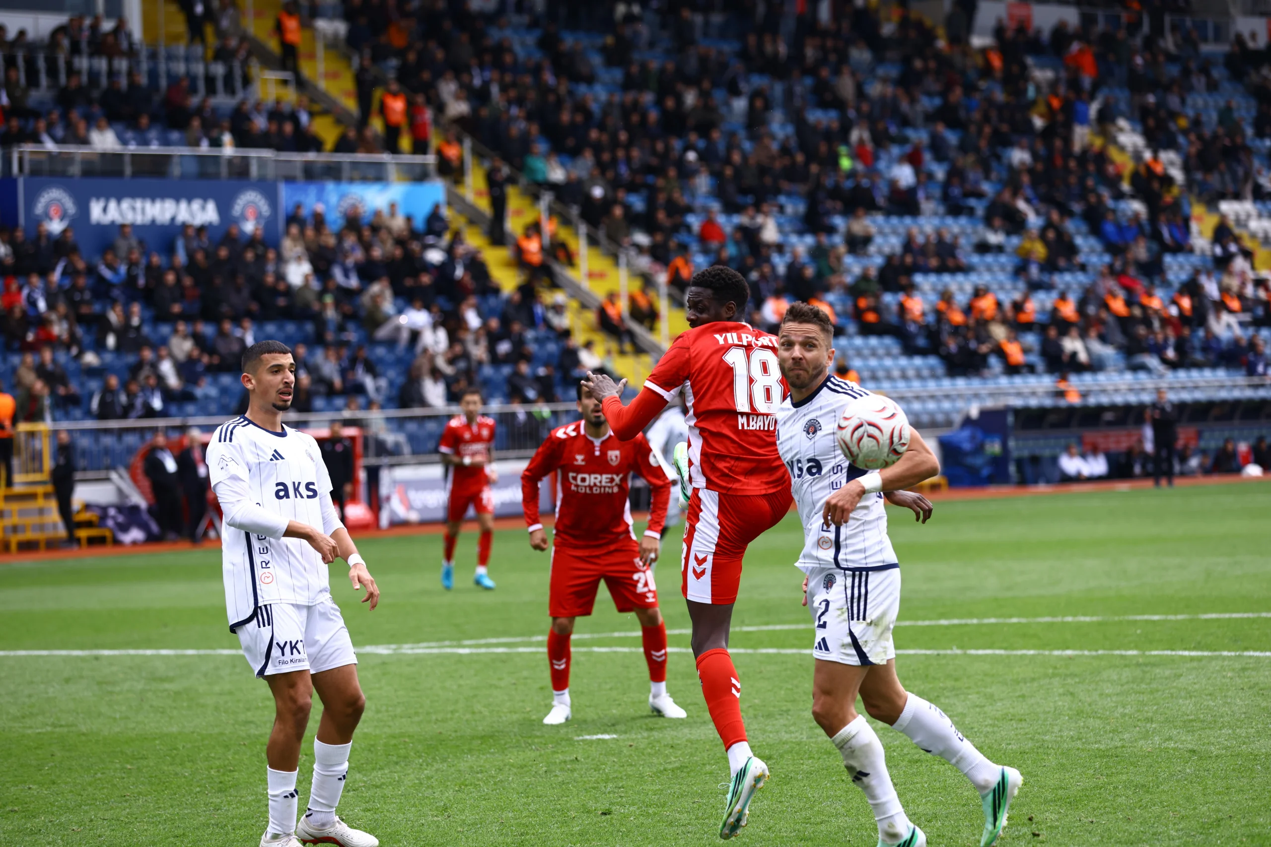 Kasımpaşa Samsunspor'u 4-1 yendi: İki gol Arous'tan, bir gol VAR'dan döndü