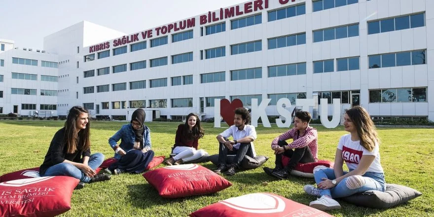 KKTC'de üniversite harçları 2027 yılından itibaren ücretsiz olacak