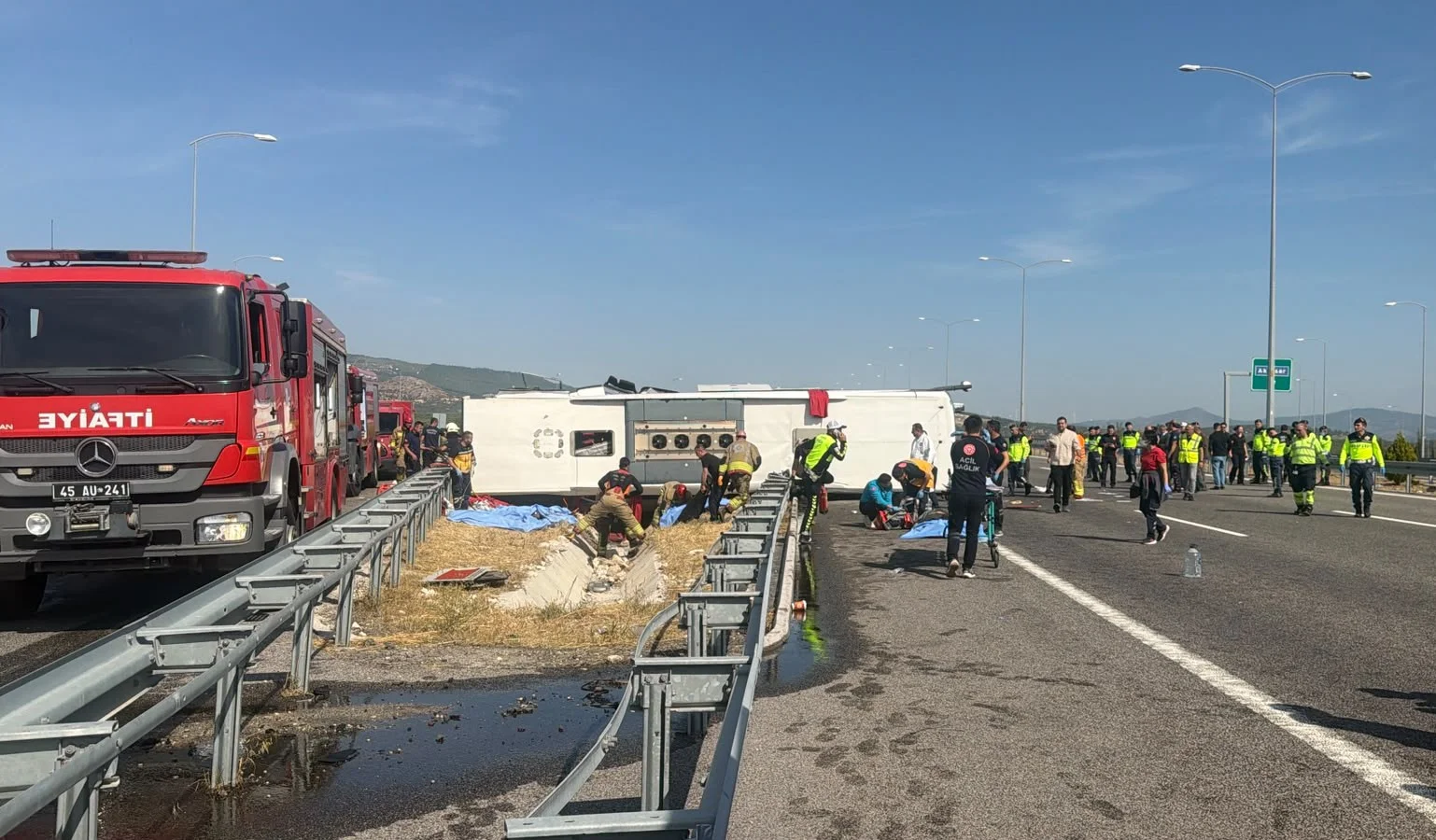 Manisa'da 11 kişinin öldüğü feci kazada ifade şoku: Kavşağı kaçırınca geri manevra yapmış!