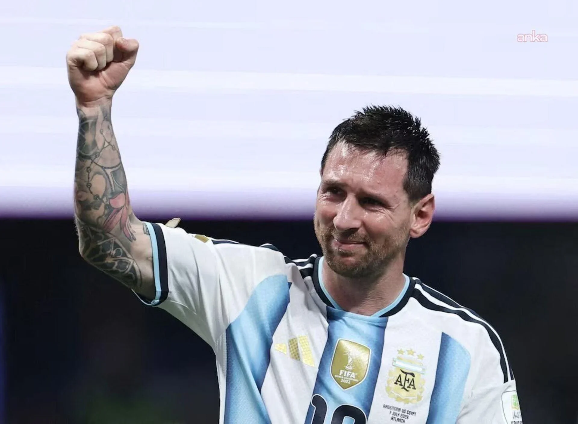 messi-milli-takima-veda-etti-207-mac-125-gol-21-yil.webp