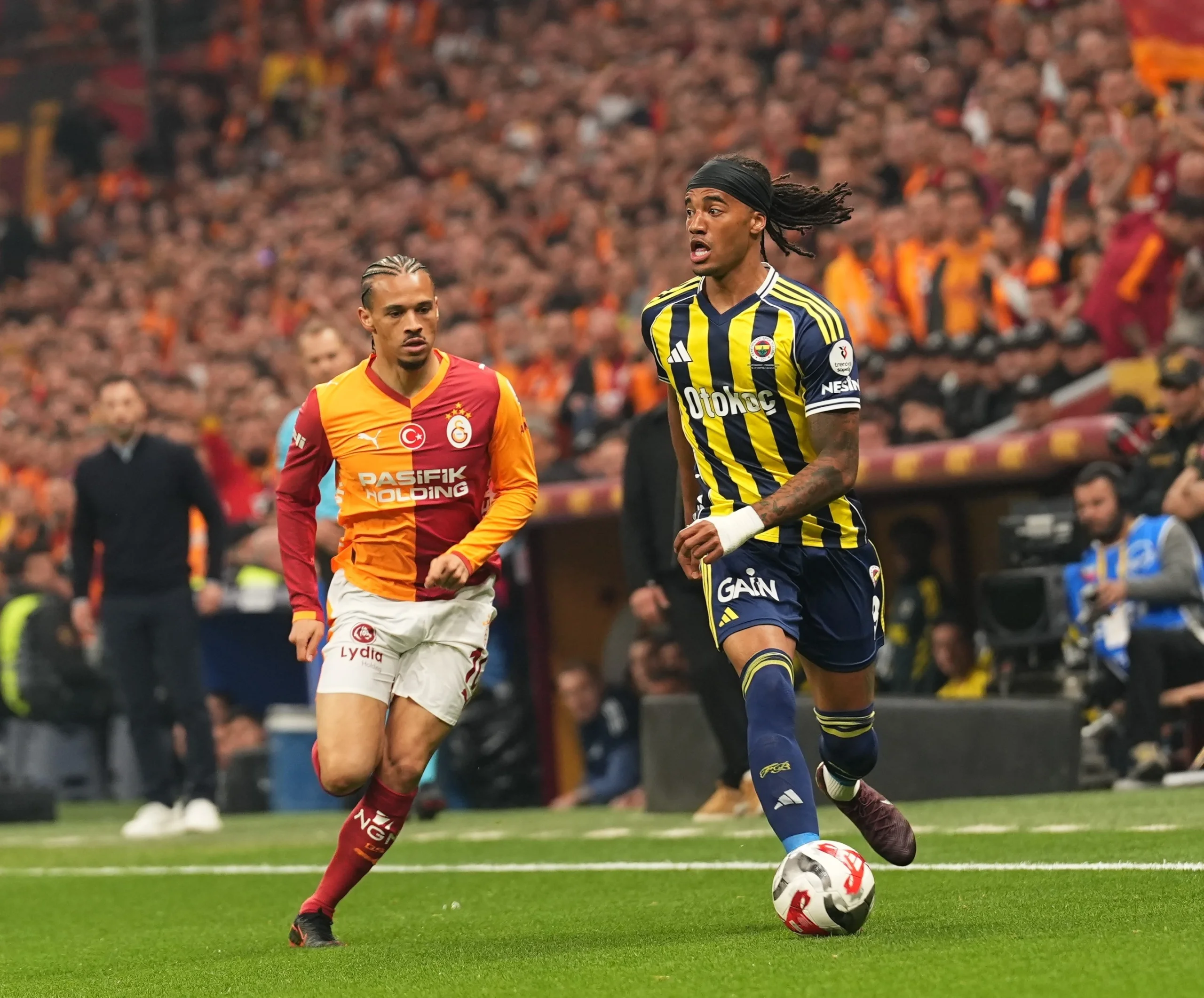 RAMS Park'ta Galatasaray Fenerbahçe derbisi saat 21.30'da