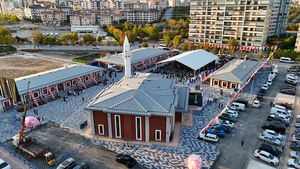 selcuklu-belediyesi-yazir-mahalle-kulliyesi-acildi-meclis-baskani-kurtulmus-ta-katildi-4.webp