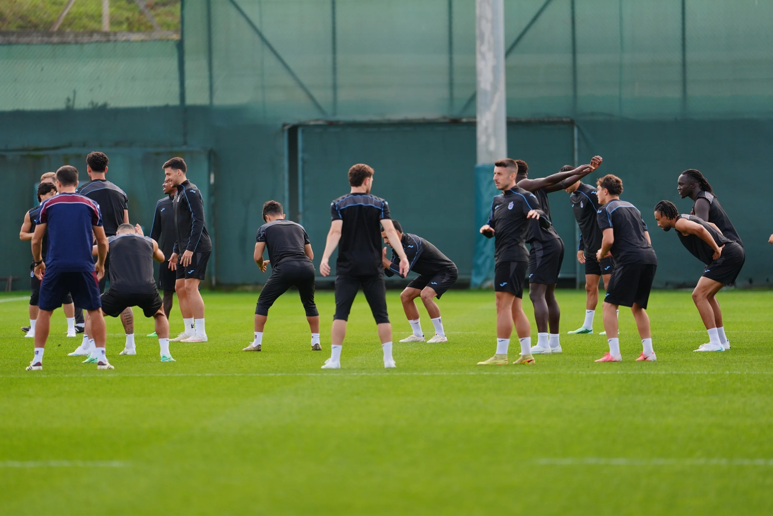 Trabzonspor Hearts maçı bugün saat 19.45'te TRT 1'de