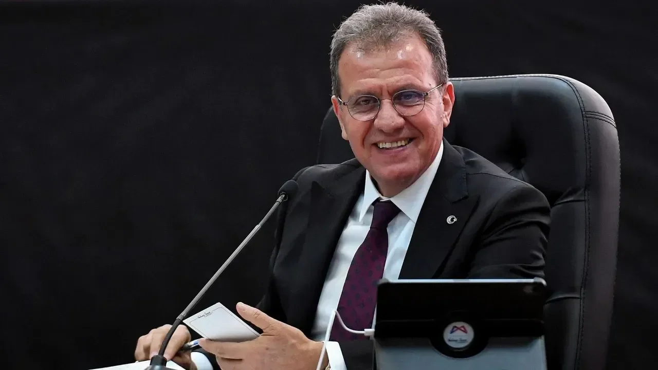 vahap-secer-kimdir-esi-kim-ne-is-yapiyor-yeni-parti-ye-gecmemisti-3.webp