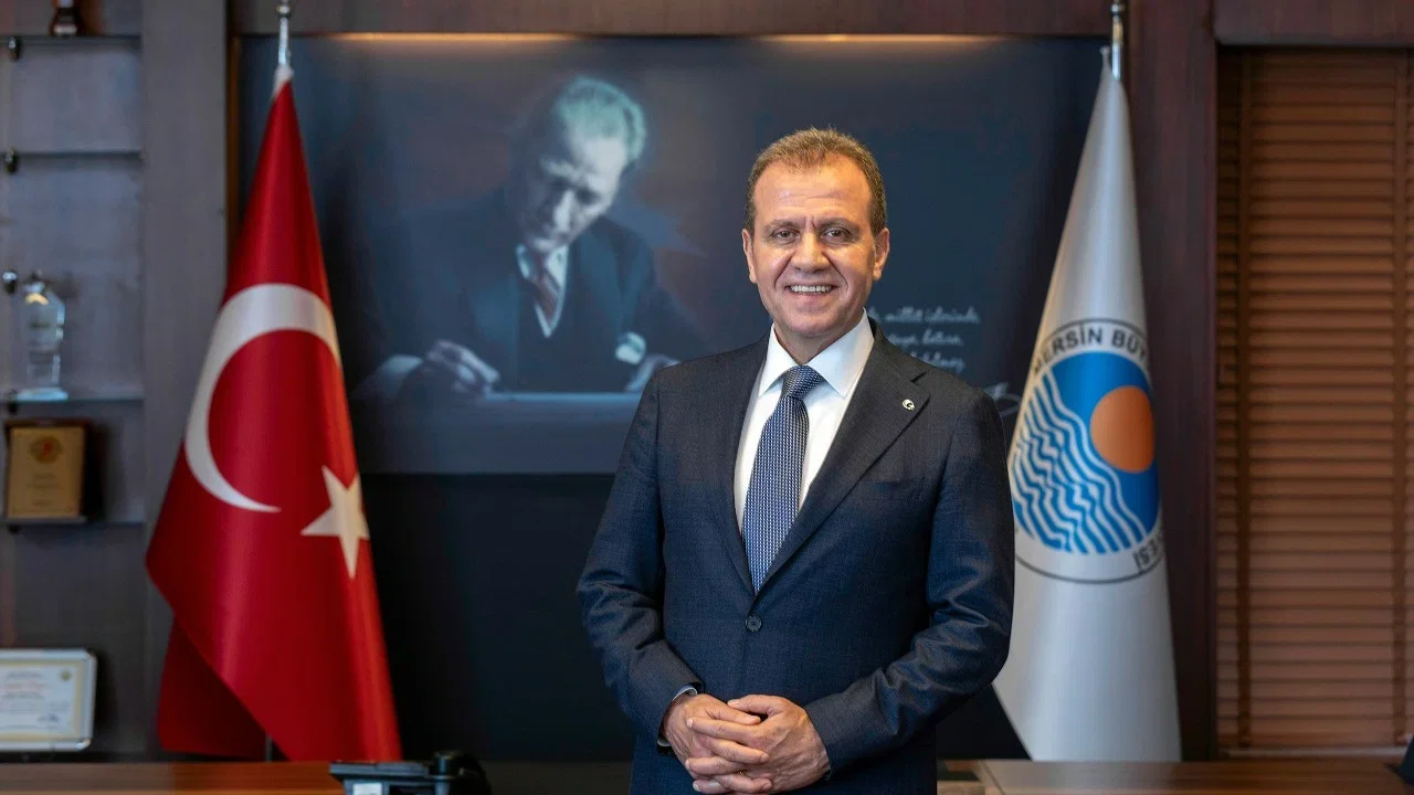 vahap-secer-kimdir-esi-kim-ne-is-yapiyor-yeni-parti-ye-gecmemisti-4.webp