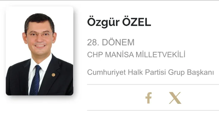 Mahkeme kararının ardından TBMM sitesinde &Ouml;zg&uuml;r &Ouml;zel'in unvanı "CHP grup başkanı" olarak g&uuml;ncellendi. Kılı&ccedil;daroğlu'nun biyografisine ne eklendi?