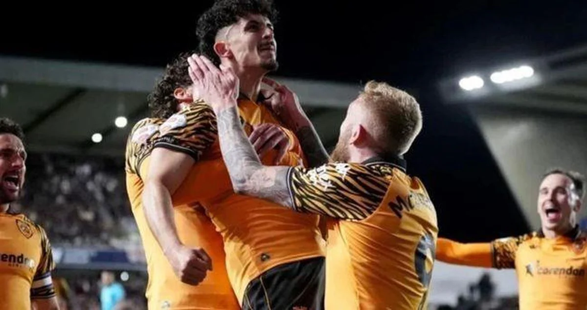 Hull City'nin Premier Lig &ouml;d&uuml;l&uuml; G.Saray'ın şampiyonluk parasından 71 kat fazla!