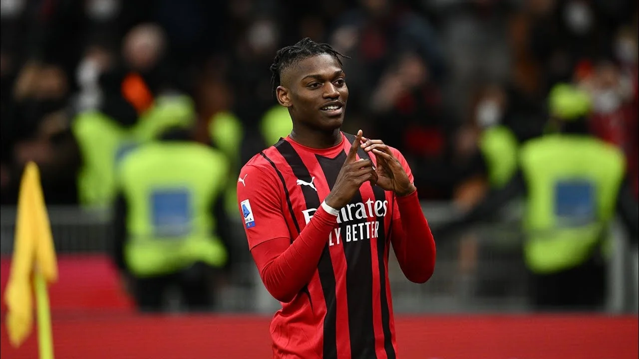 GS Transfer Leao Milan'dan ayrılıyor! Galatasaray şansı var mı