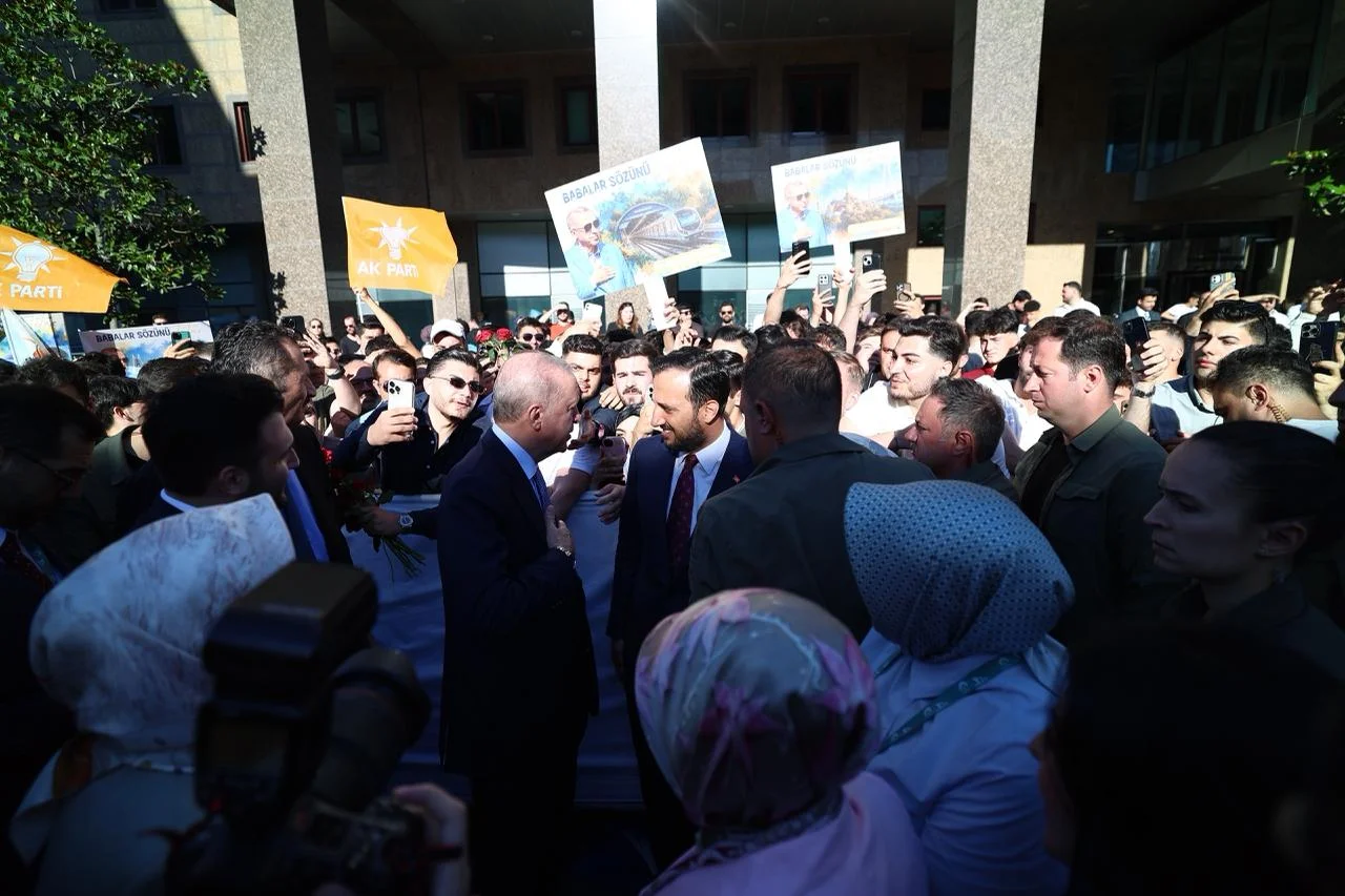 Erdoğan ile Gençlerin Buluşması ve Babalar Günü Kutlaması Provası