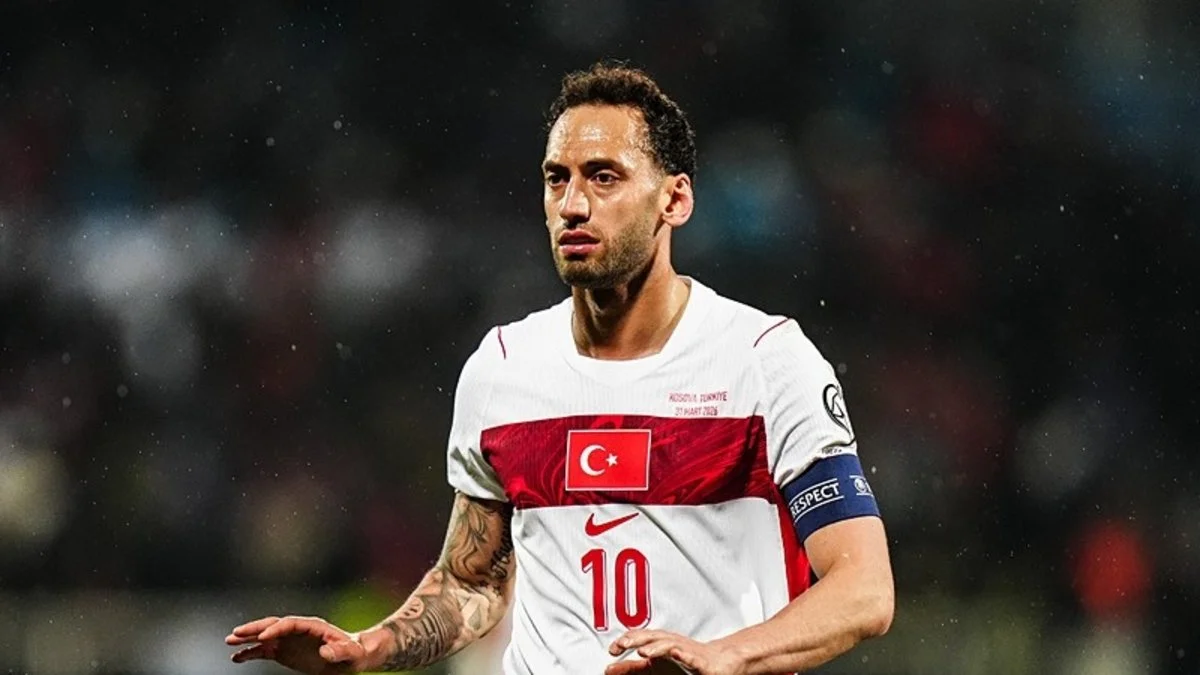 Hakan Çalhanoğlu Milli Takımı bıraktı mı?